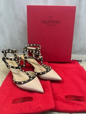 Valentino Rockstud Nude Patent Leather Pointed-Toe Ankle Strap Pumps
